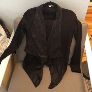 Black Ponte and leather jacket